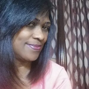 Meet your Posher, Ana